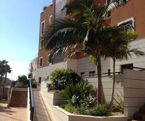 Jardines De Las Marinas Apartamento